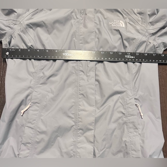 The North Face Women’s Gray / Pink Windbreaker Rain Dryvent Jacket XS EXCELLENT - Picture 5 of 5